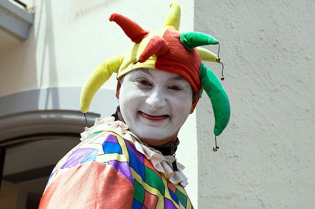 Comedy clown